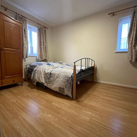 Nice Double Room In Heart Of Londyn Zewnętrze zdjęcie
