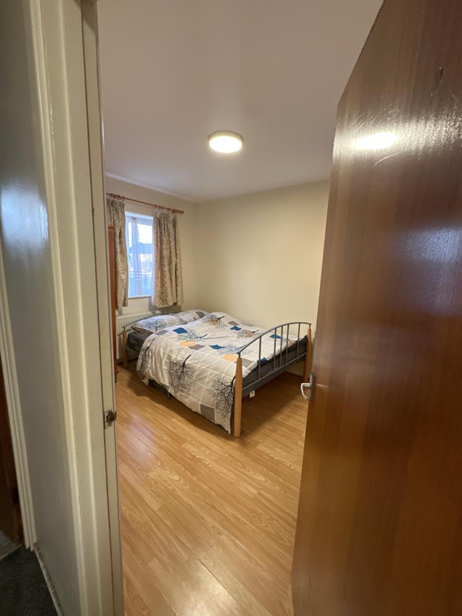 Nice Double Room In Heart Of Londyn Zewnętrze zdjęcie