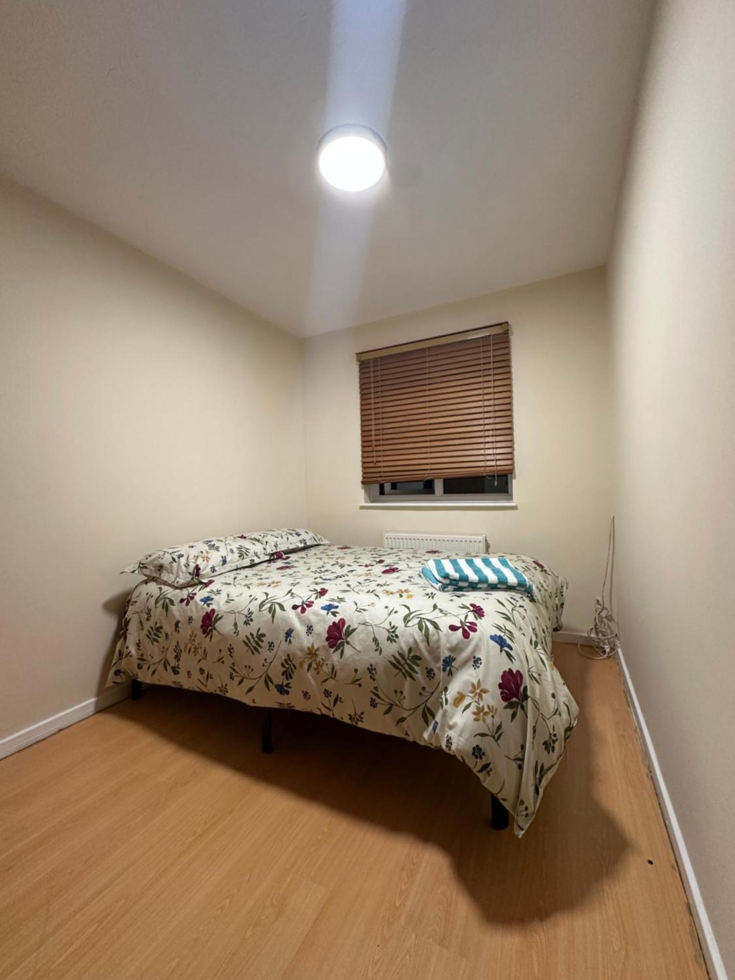 Nice Double Room In Heart Of Londyn Zewnętrze zdjęcie